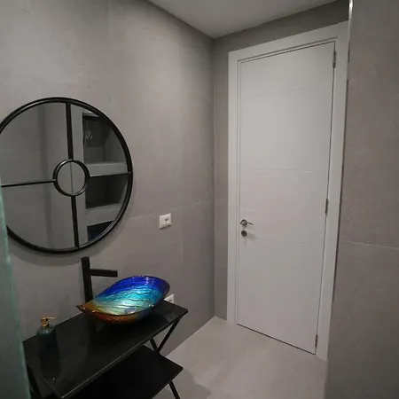 Sea View Apartamento *